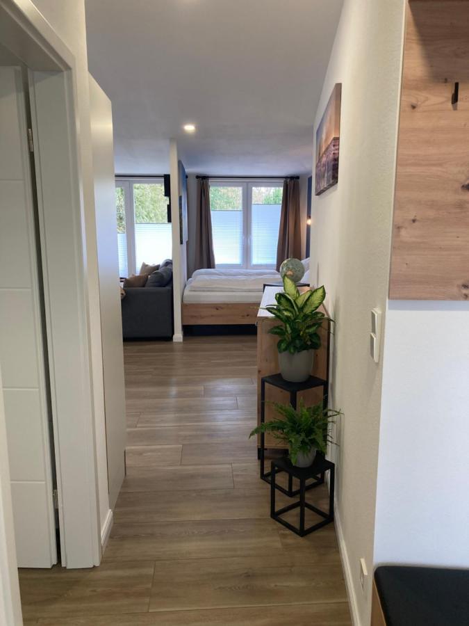 Moderne Ferienwohnung Mit Balkon Herxheim Exterior foto