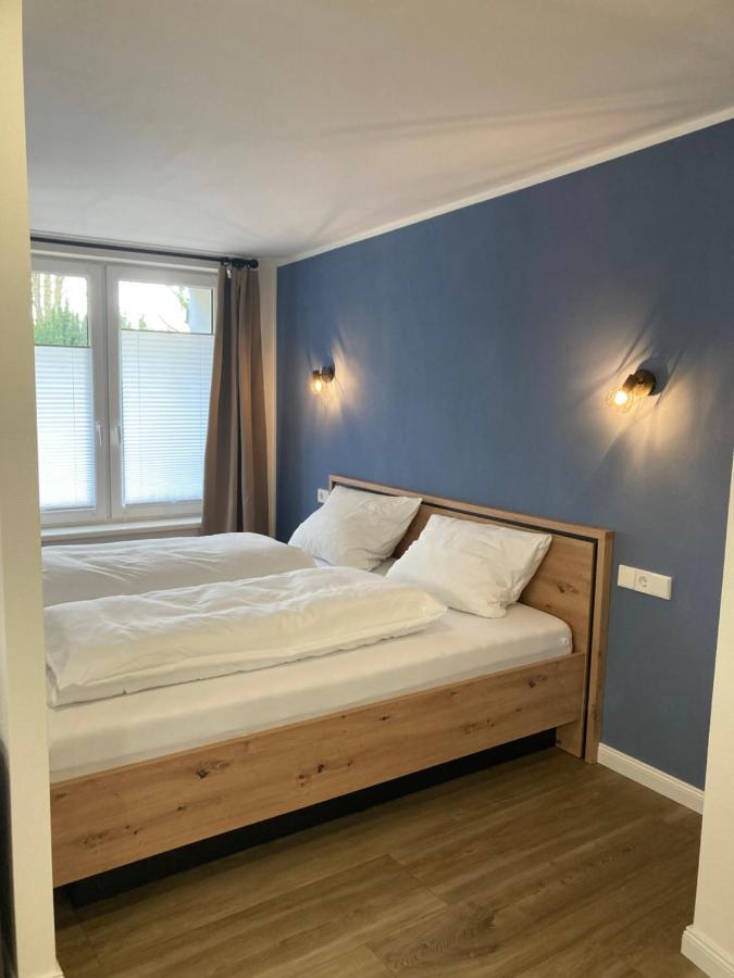 Moderne Ferienwohnung Mit Balkon Herxheim Exterior foto