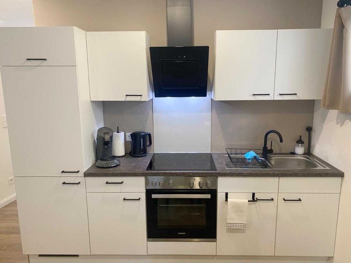 Moderne Ferienwohnung Mit Balkon Herxheim Exterior foto